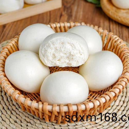 饅頭房最常用的揉麵壓麵的機器(qi)--自動壓麵機